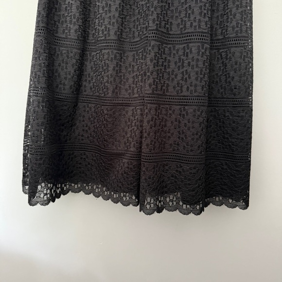 Guess Cutout Lace Dress NWT - Picture 4 of 9